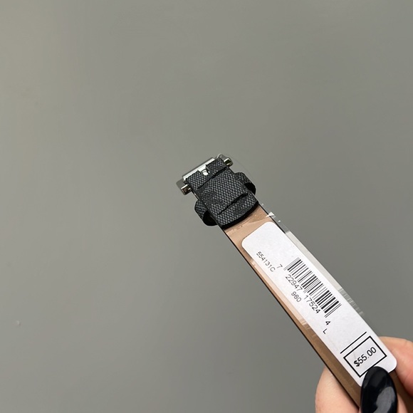 Authentic MK Fanny Pack. 41in long belt - Picture 4 of 12